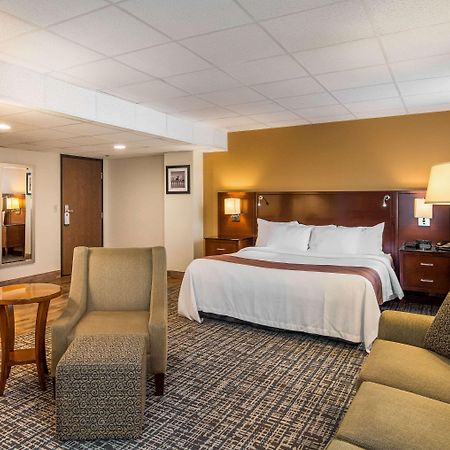 Quality Inn & Suites Virginia Экстерьер фото