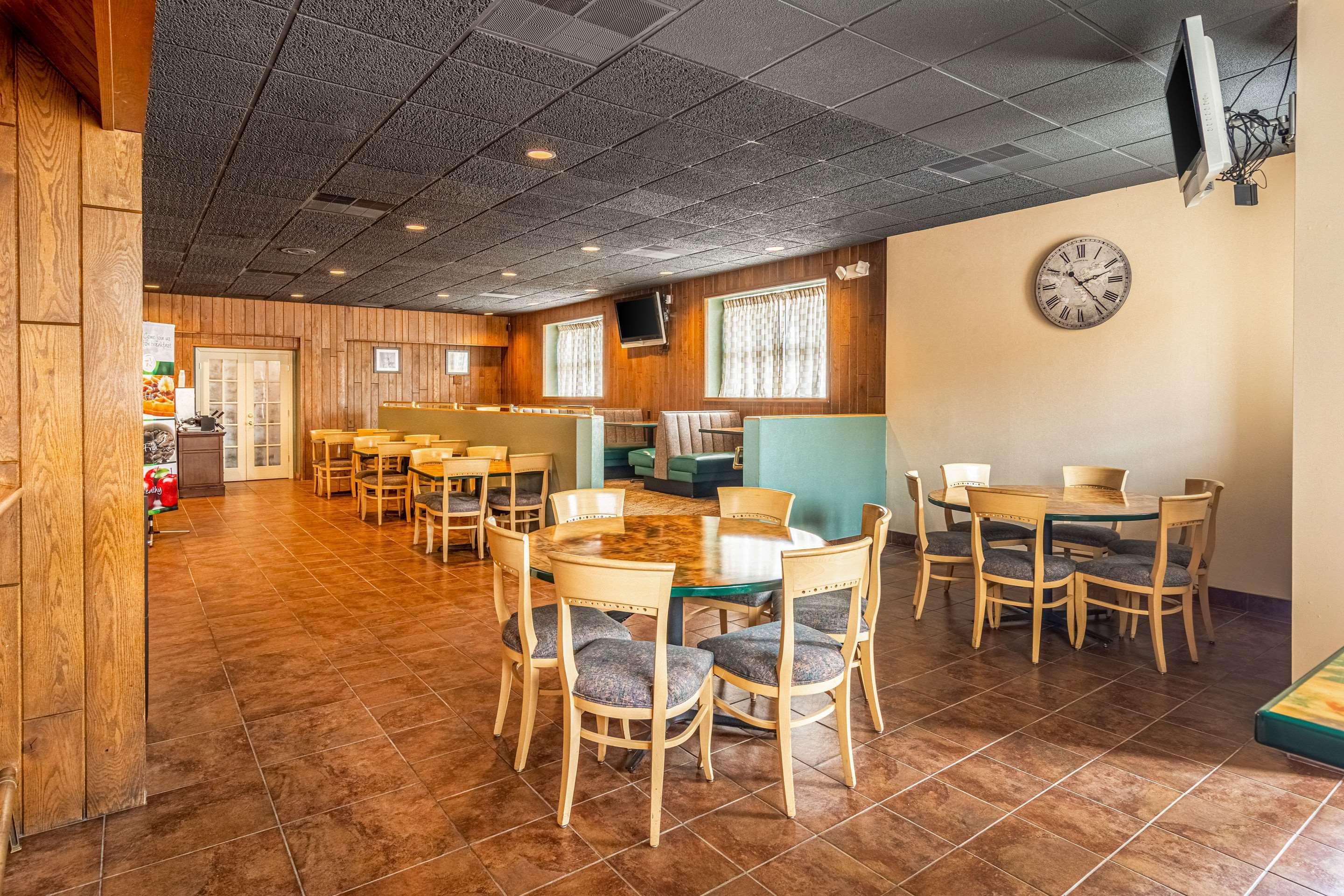 Quality Inn & Suites Virginia Экстерьер фото