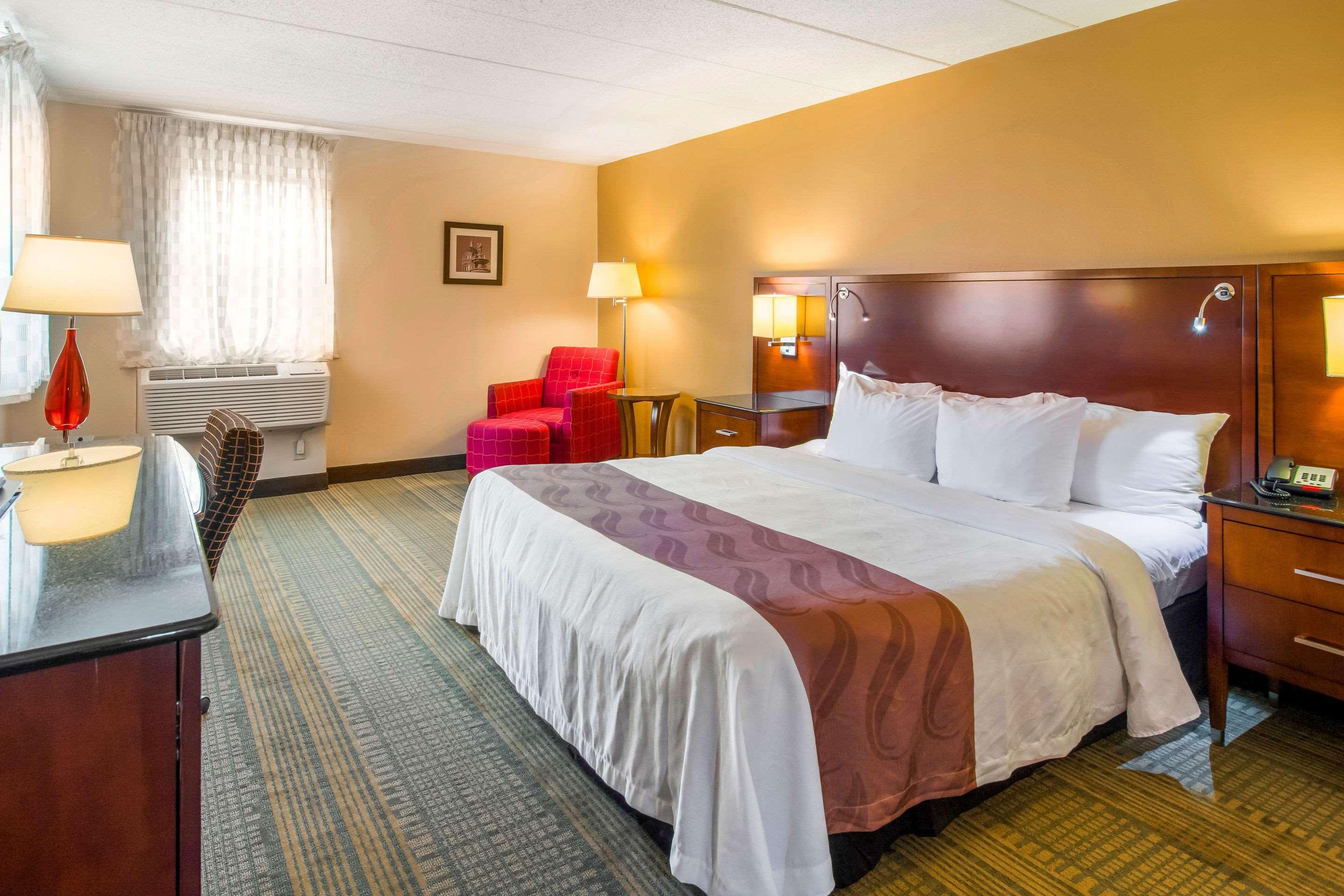Quality Inn & Suites Virginia Экстерьер фото